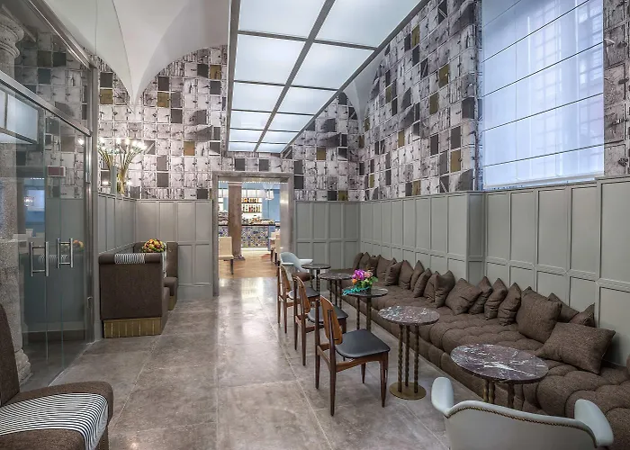 Martis Palace מלון